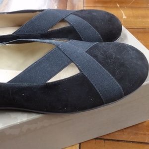 Kumfs Glove 2 Black Suede SIZE: 42M